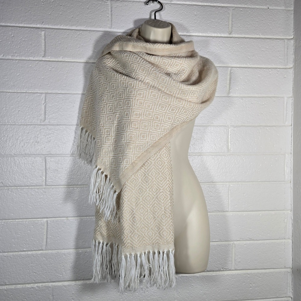 Pedsa Alpaca Scarf Beige Diamond Geometric Fringe Shawl Wrap Peru‎ Winter Wool